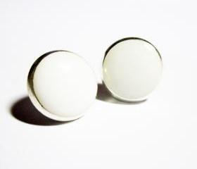 White Cloud Dot Resin Post Silver Earrings